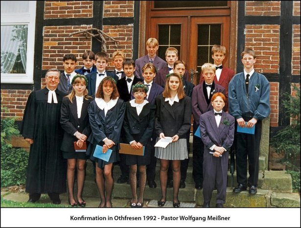 Konfirmation_in_Othresen_1992.JPG Konfirmation_in_Othresen_1992.JPG