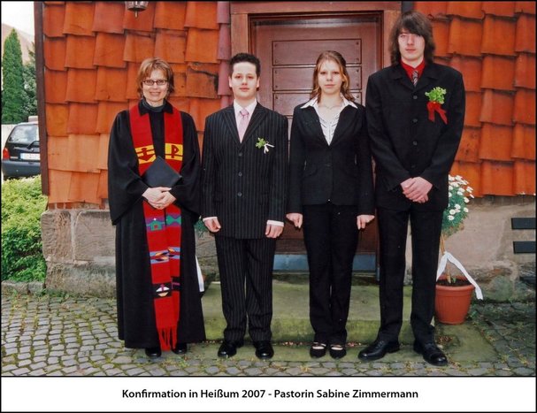 2007_Konfirmation_in_Heissum.JPG 2007_Konfirmation_in_Heissum.JPG