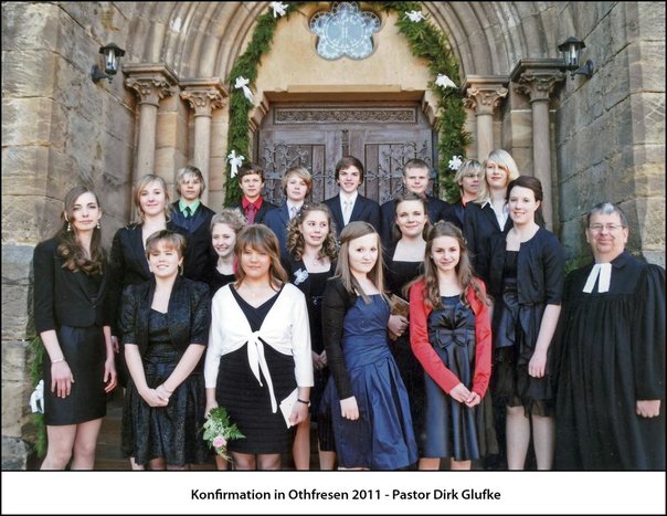 Konfirmation_in_Othresen_2011.JPG Konfirmation_in_Othresen_2011.JPG