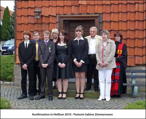 2010_Konfirmation_in_Heissum.JPG 2010_Konfirmation_in_Heissum.JPG